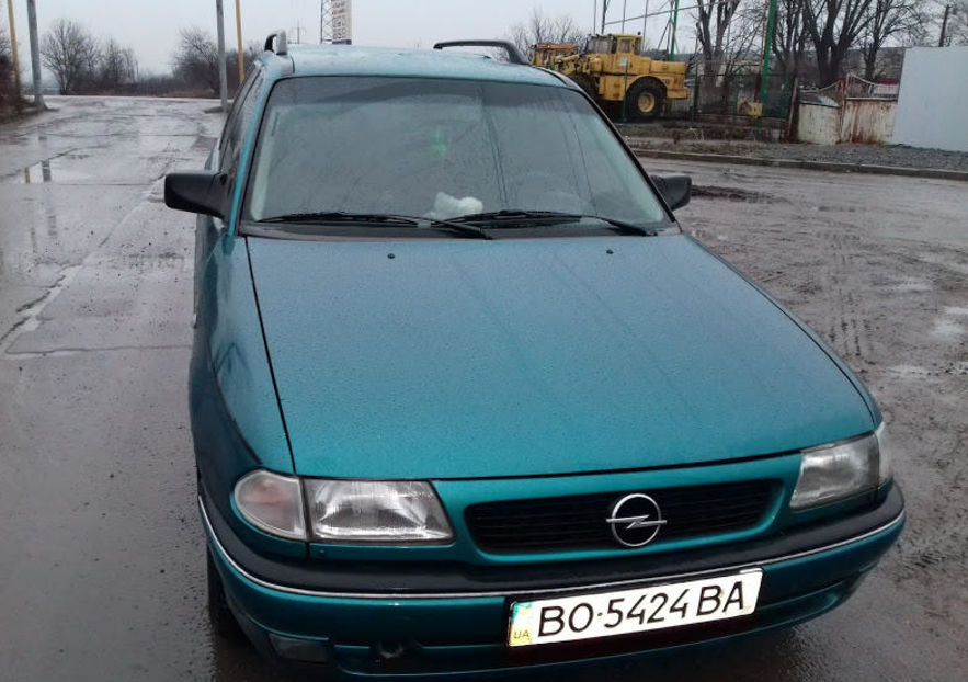 Продам Opel Astra F 1995 года в Черновцах