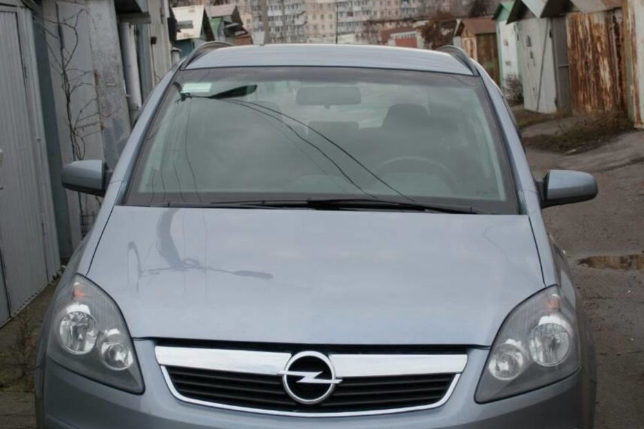 Продам Opel Zafira 2008 года в Одессе