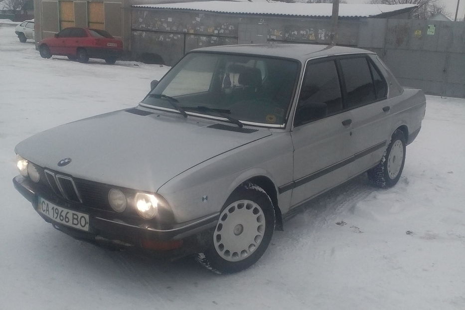 Продам BMW 524 1986 года в г. Брусилов, Житомирская область