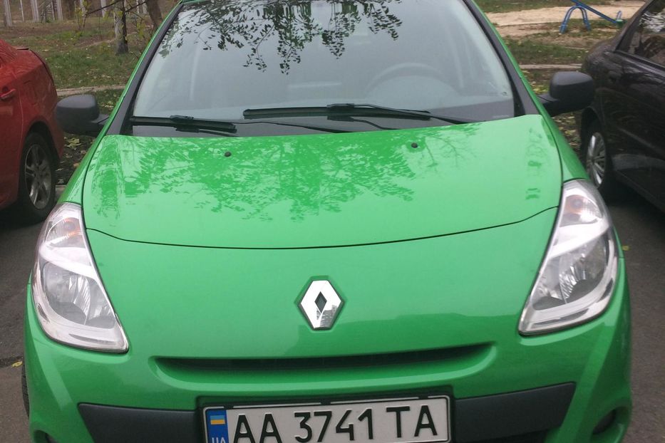 Продам Renault Clio 3 2011 года в Киеве