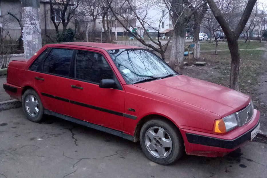 Продам Volvo 460 1990 года в Одессе