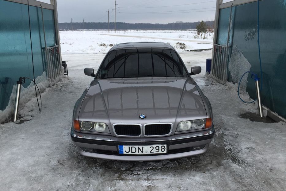 Продам BMW 725 1998 года в Ровно