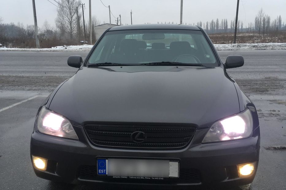 Продам Lexus IS 200 1999 года в г. Боярка, Киевская область