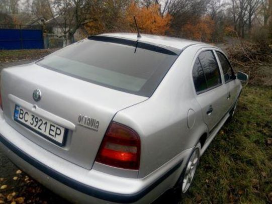 Продам Skoda Octavia 2000 года в г. Павлоград, Днепропетровская область