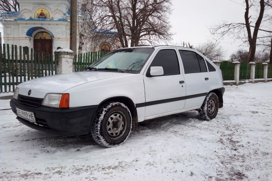 Продам Opel Kadett 4/5 1991 года в г. Павлоград, Днепропетровская область