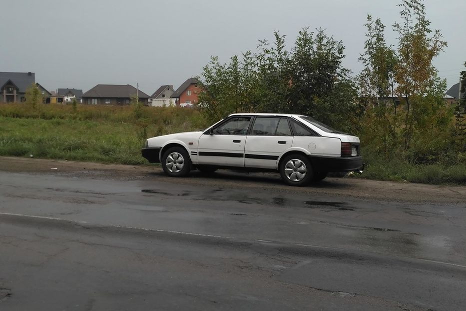 Продам Mazda 626 1988 года в Луцке
