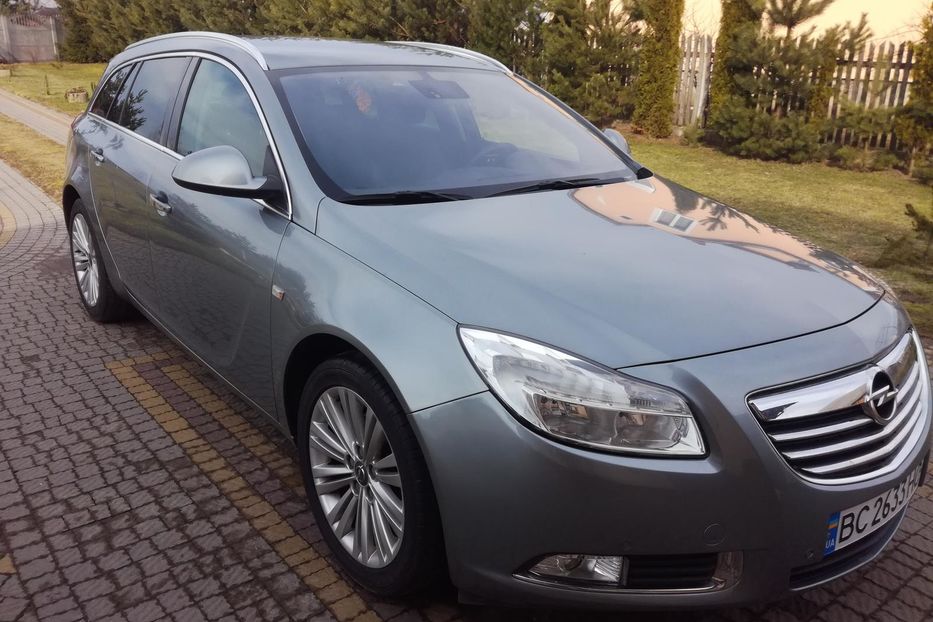 Продам Opel Insignia Cosmo 118 kw 2013 года в Львове
