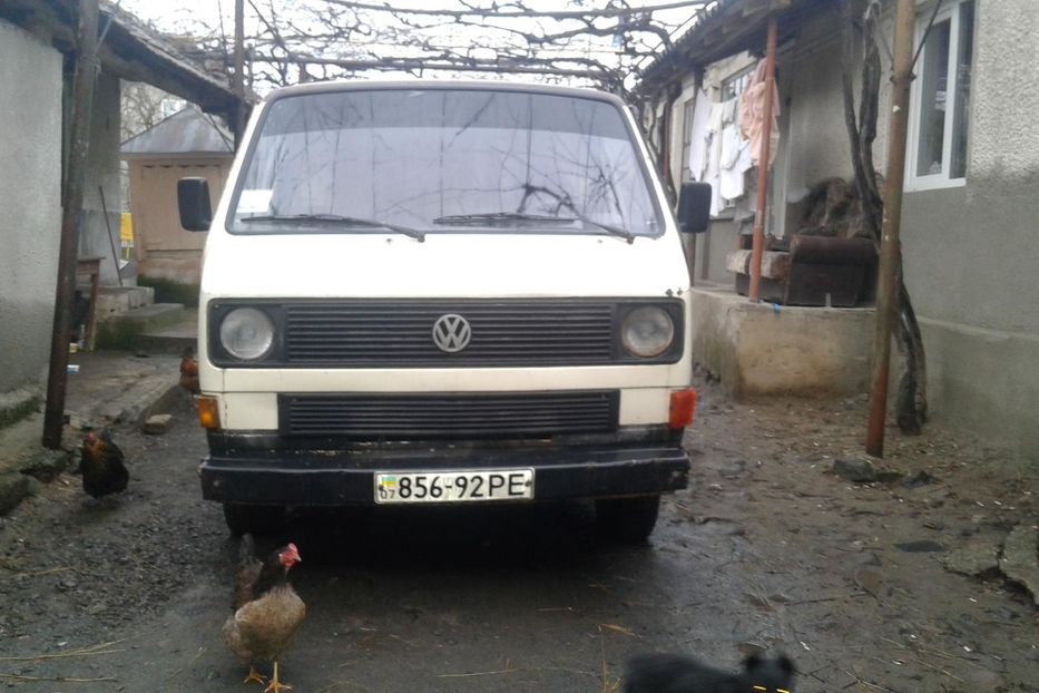 Продам Volkswagen T3 (Transporter) 1985 года в Ужгороде