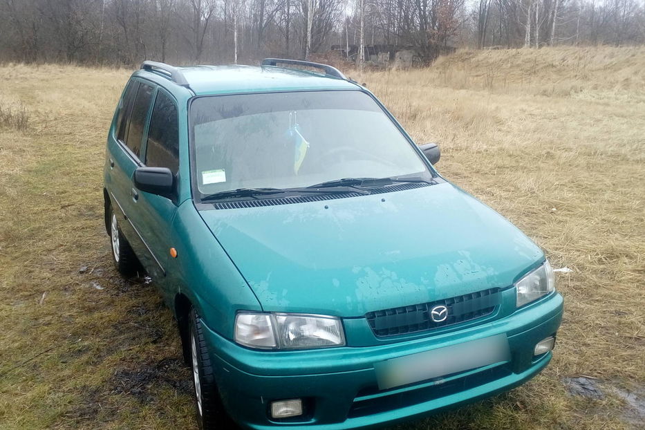 Продам Mazda Demio 0 1998 года в г. Новые Белокоровичи, Житомирская область