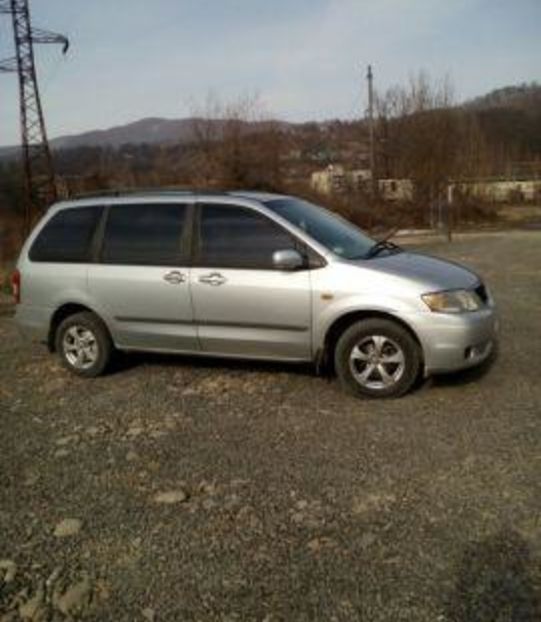 Продам Mazda MPV 2.0 газ бензин 2002 года в Ужгороде