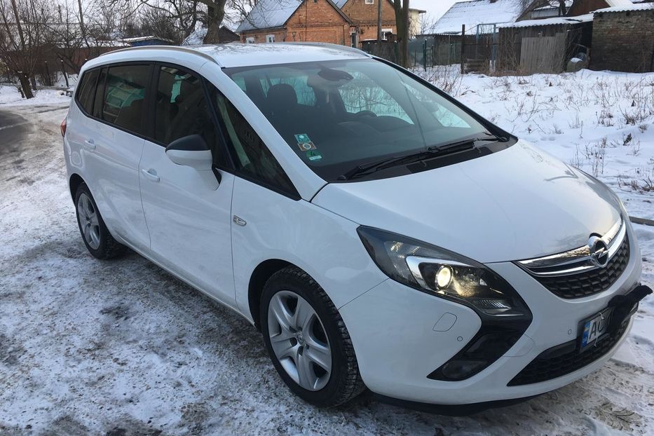 Продам Opel Zafira Tourer 2014 года в Луцке