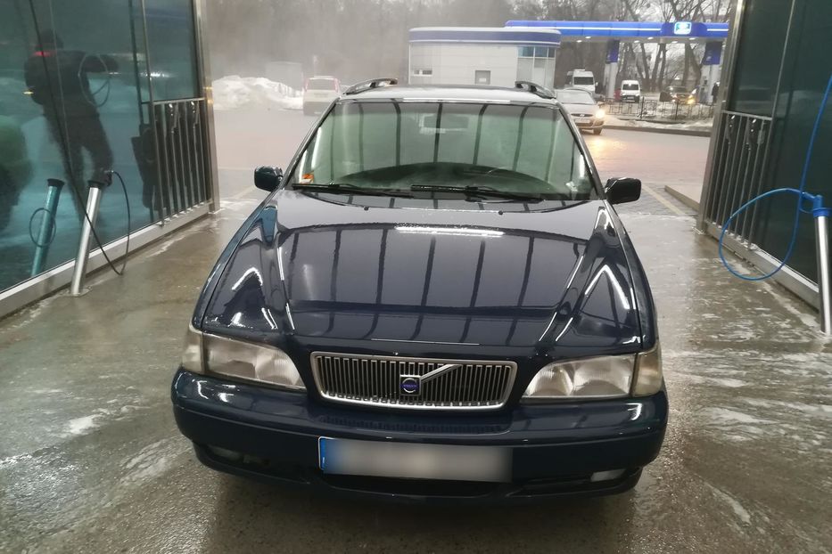 Продам Volvo V70 2000 года в Киеве