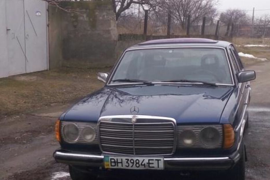 Продам Mercedes-Benz 300 1979 года в Одессе