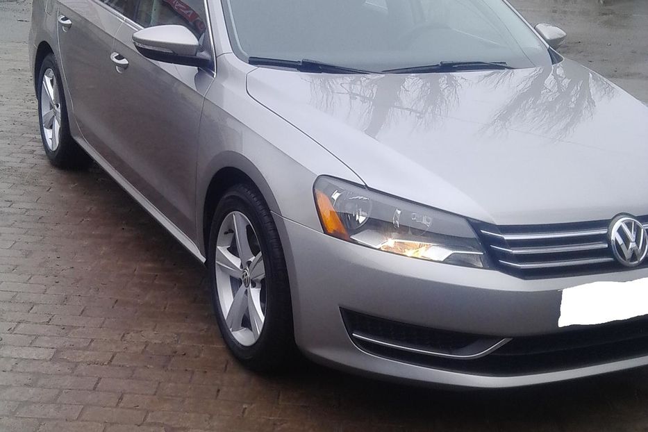 Продам Volkswagen Passat B7 2012 года в Луганске