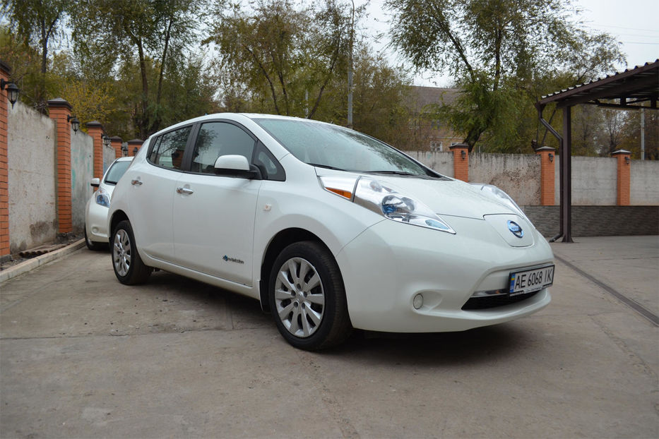 Продам Nissan Leaf S 2014 года в г. Кривой Рог, Днепропетровская область