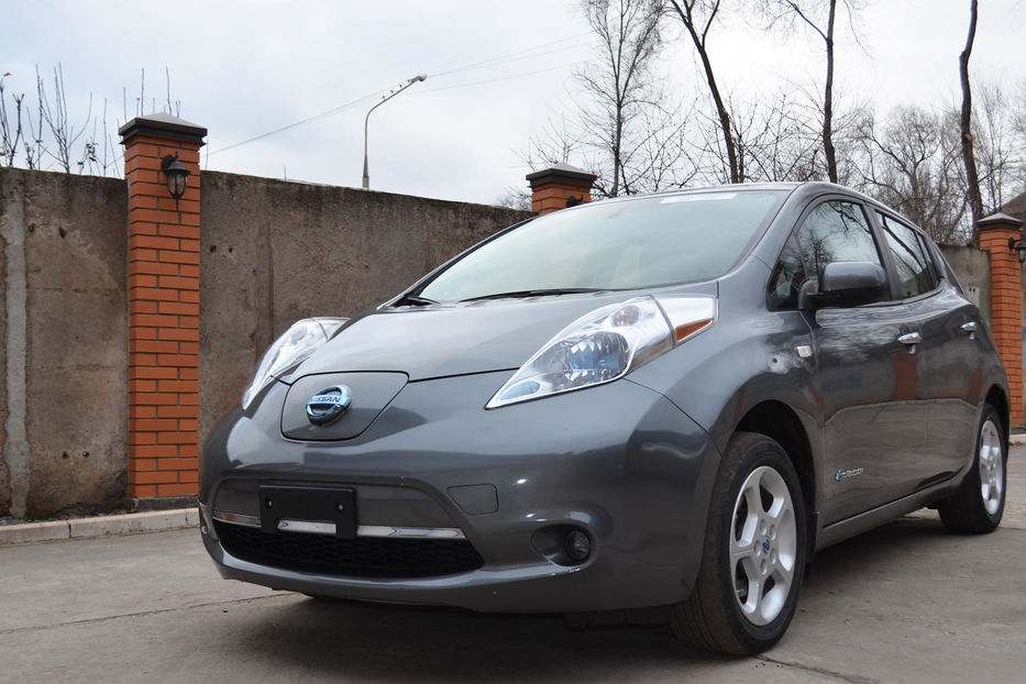 Продам Nissan Leaf SV 2014 года в г. Кривой Рог, Днепропетровская область