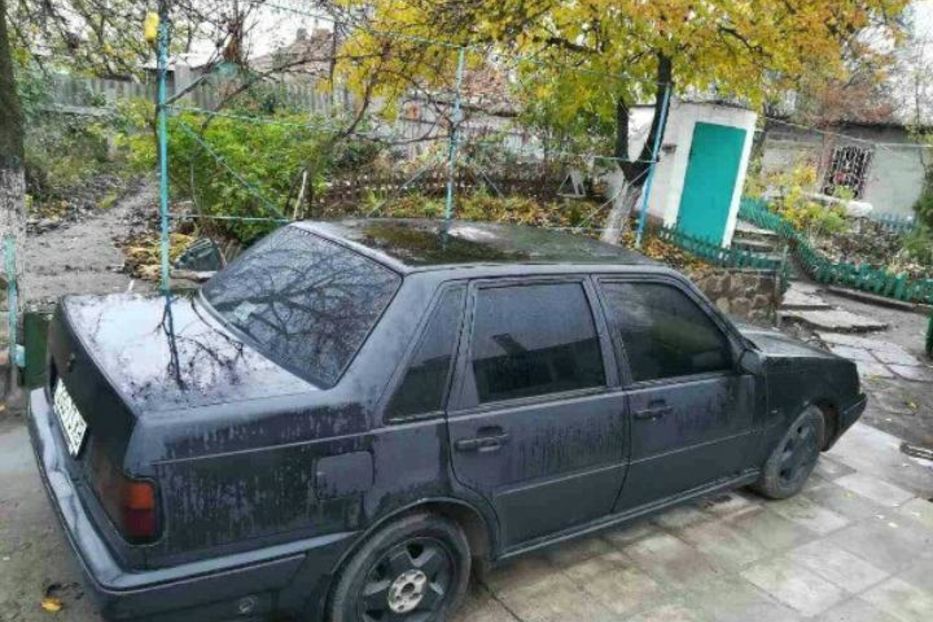 Продам Volvo 460 1994 года в г. Балаклея, Харьковская область