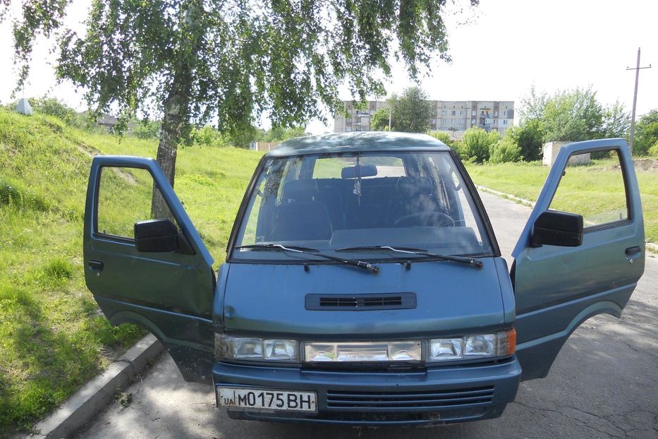 Продам Nissan Vanette пасс. 1992 года в г. Владимир-Волынский, Волынская область