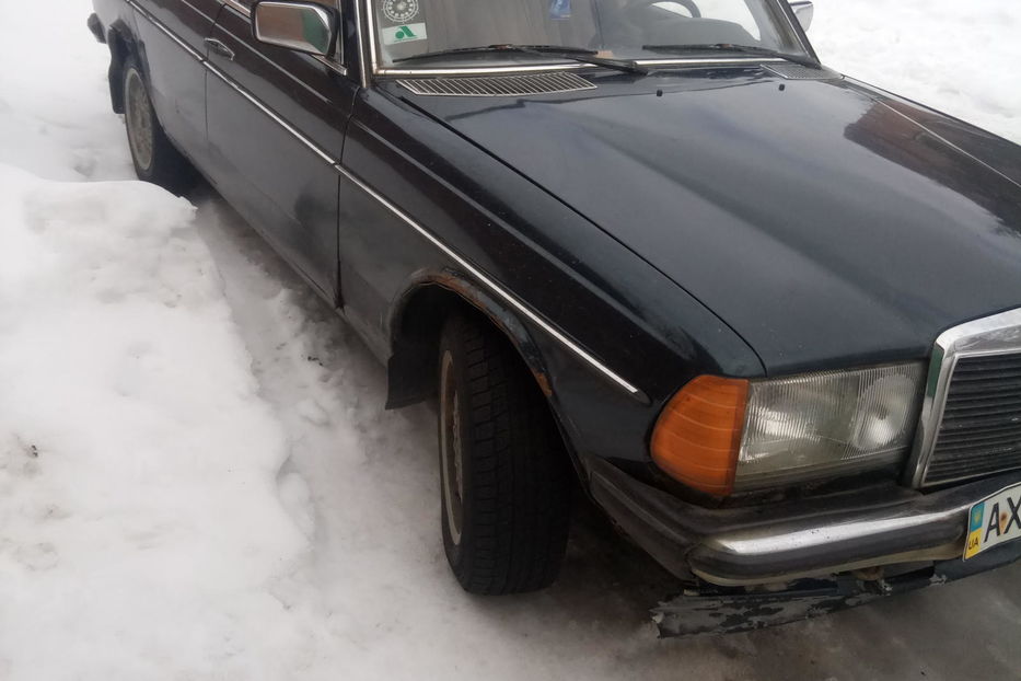Продам Mercedes-Benz 230 1985 года в г. Мерефа, Харьковская область
