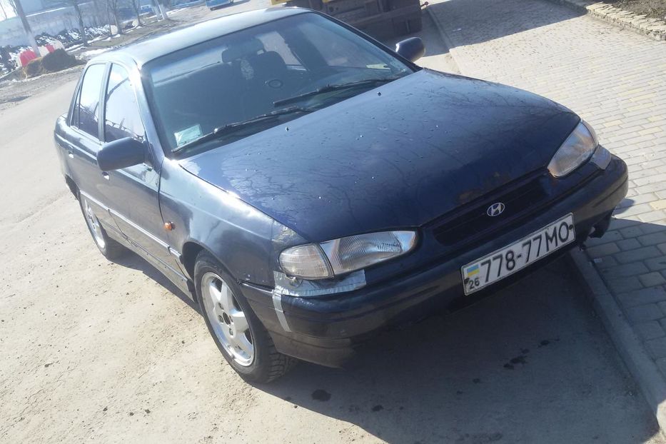Продам Hyundai Lantra 1994 года в г. Винницкие хутора, Винницкая область