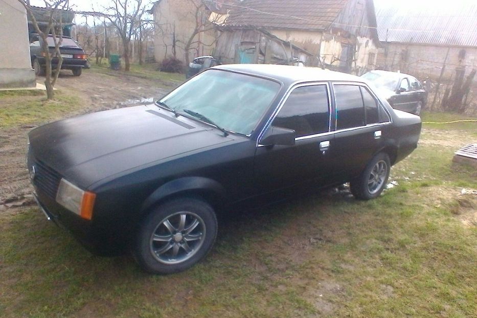 Продам Opel Rekord 2.0S 1980 года в Ужгороде