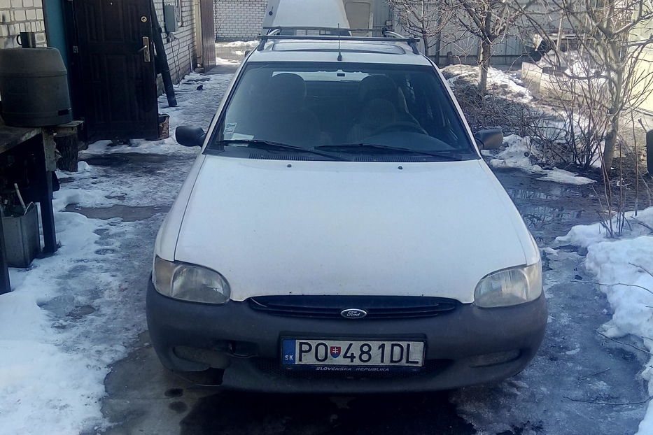 Продам Ford Escort 1997 года в г. Кременчуг, Полтавская область