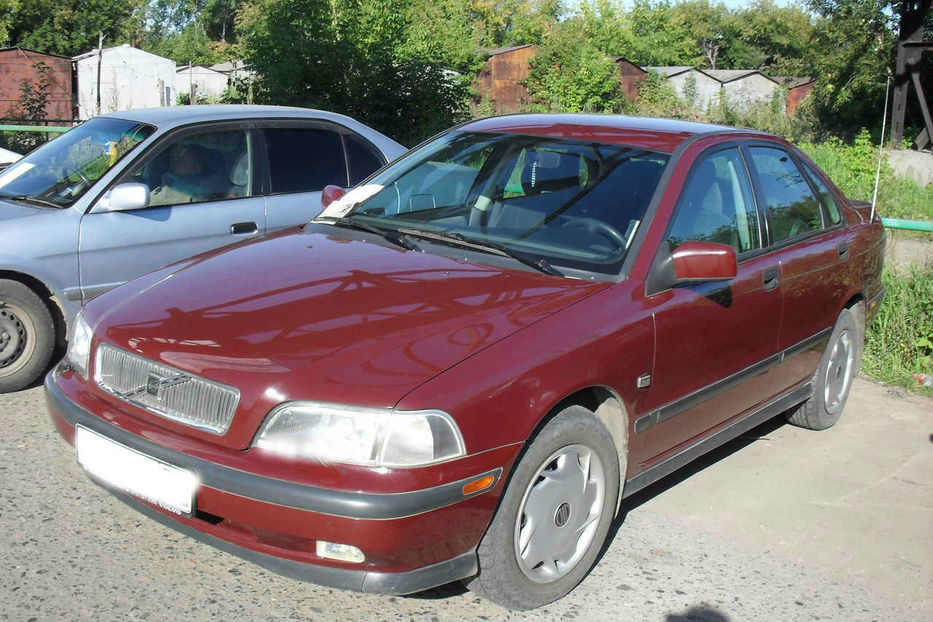 volvo s40 1997 универсал 1,8 фото