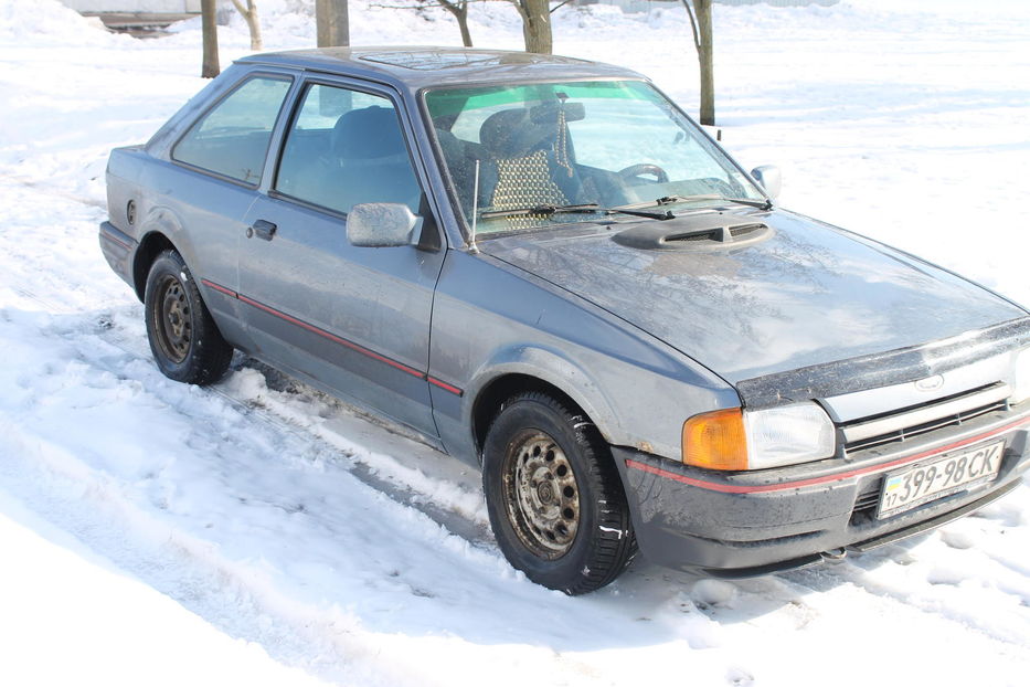 Продам Ford Escort 1988 года в г. Лубны, Полтавская область
