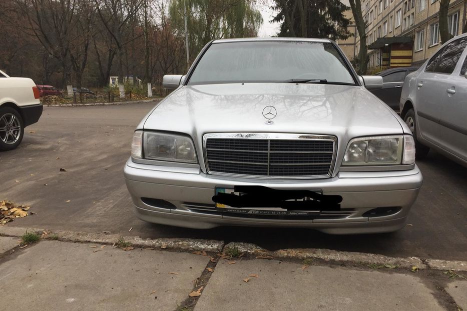 Продам Mercedes-Benz C-Class С200 1999 года в Киеве