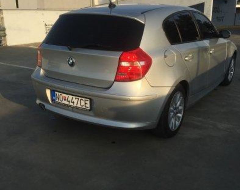 Продам BMW 118 2009 года в г. Мукачево, Закарпатская область
