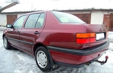Продам Volkswagen Vento 1994 года в Черновцах