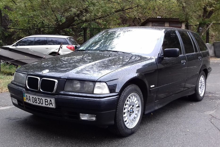 Продам BMW 316 Touring 1998 года в Киеве