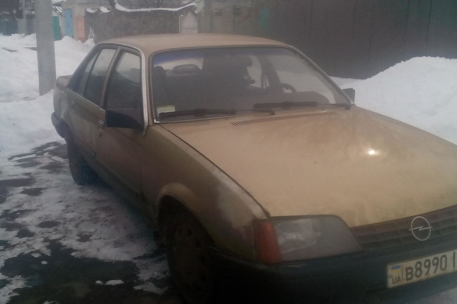Продам Opel Rekord e 1992 года в г. Кременчуг, Полтавская область