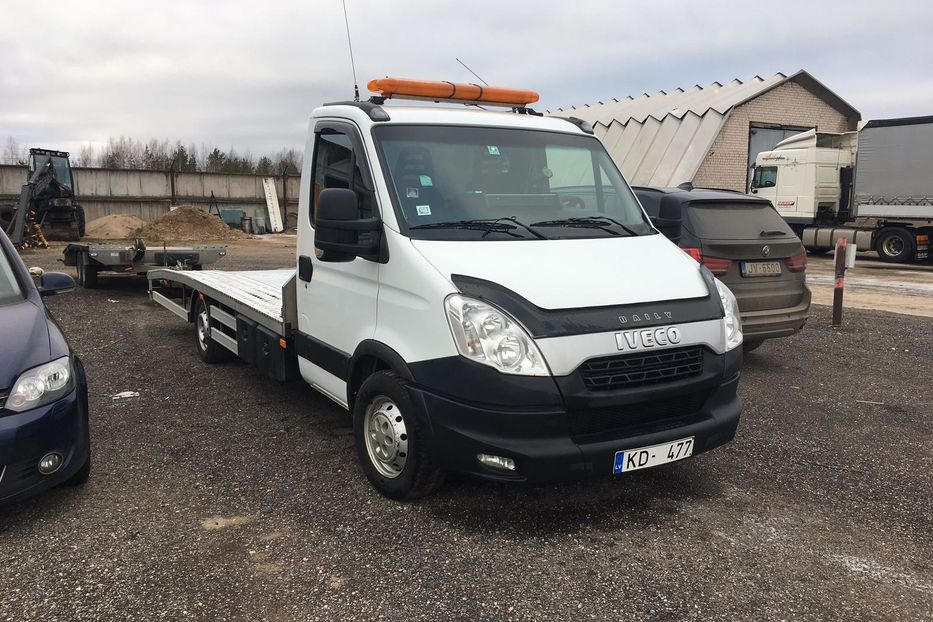 Продам Iveco Daily груз. Эвакуатор 2013 года в Киеве