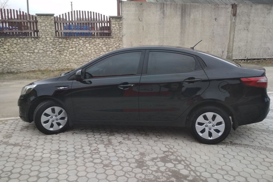 Продам Kia Rio 2013 года в Тернополе