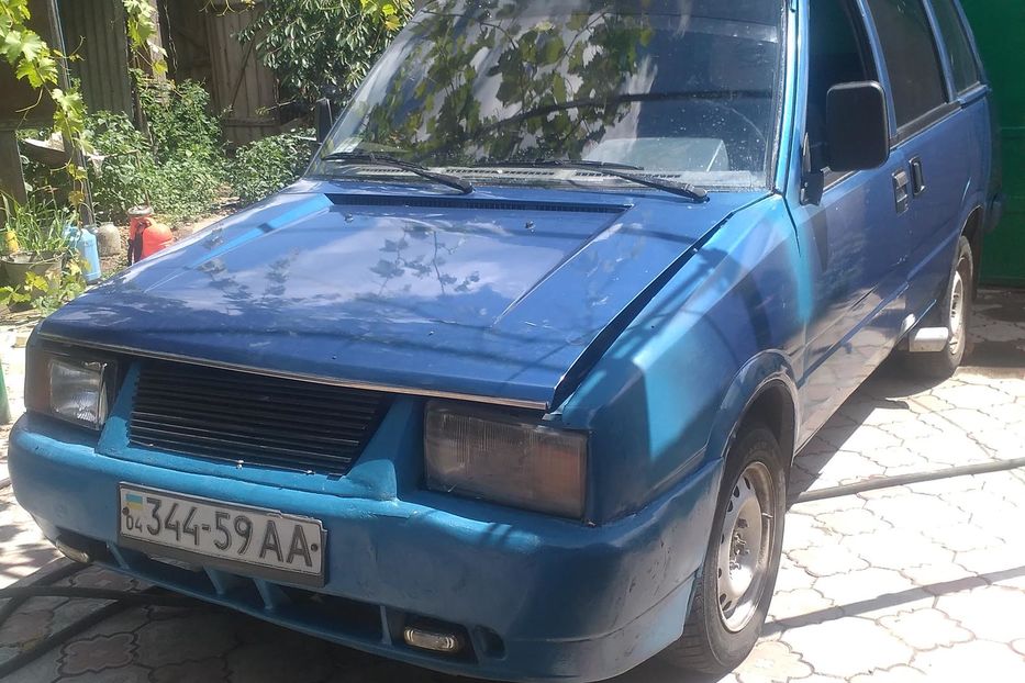 Продам Nissan Prairie 1986 года в г. Никополь, Днепропетровская область