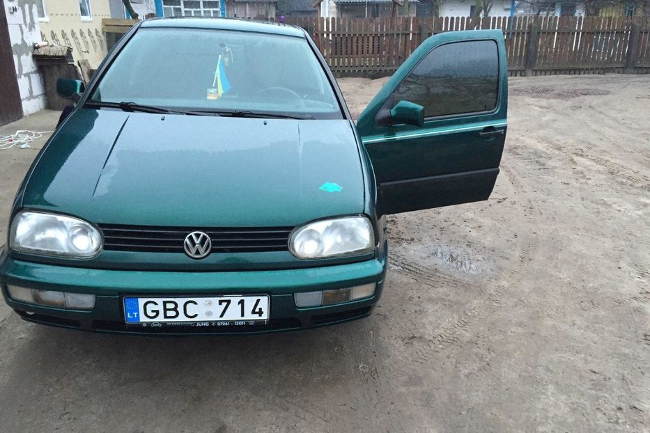 Продам Volkswagen Golf III Машина в хорошому стані все ор 2002 года в г. Рокитное, Ровенская область