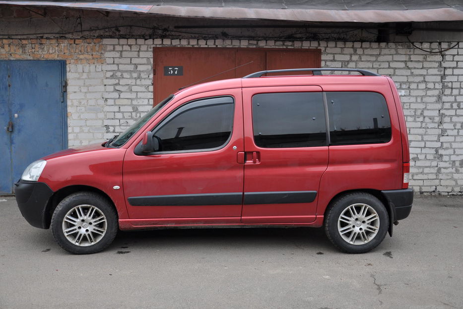 Продам Citroen Berlingo пасс. MULTISPACE Заводской пассажир, 5дверей в Киеве 2006 года выпуска за 6 900$ Продам Citroen Berlingo пасс. MULTISPACE Заводской пассажир, 5дверей 2006 года в Киеве