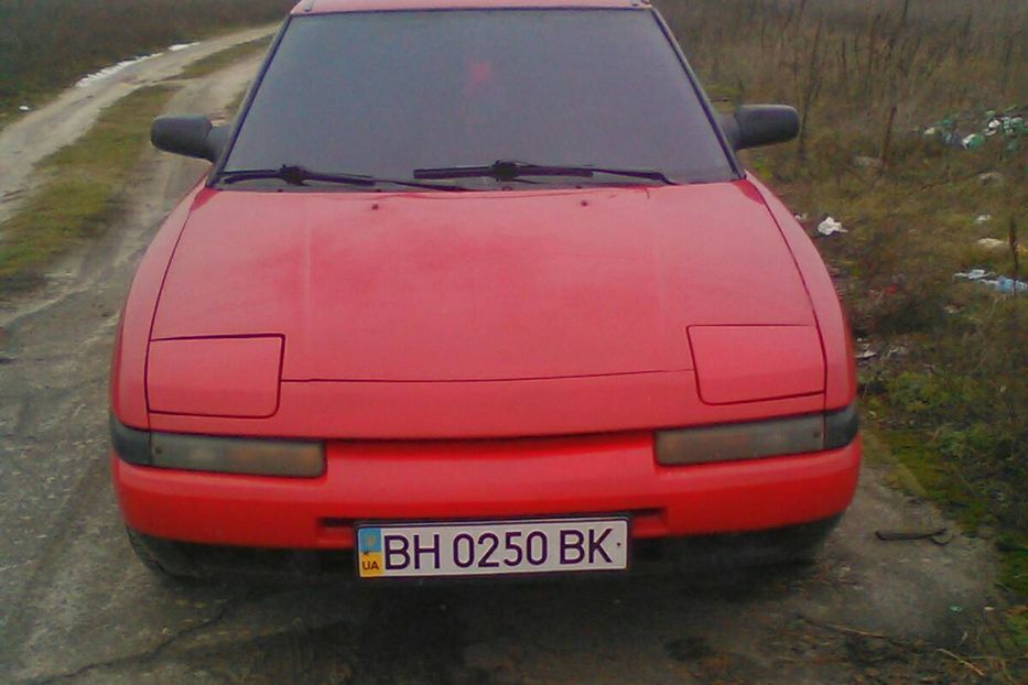 Продам Mazda 323 1991 года в г. Дубровица, Ровенская область