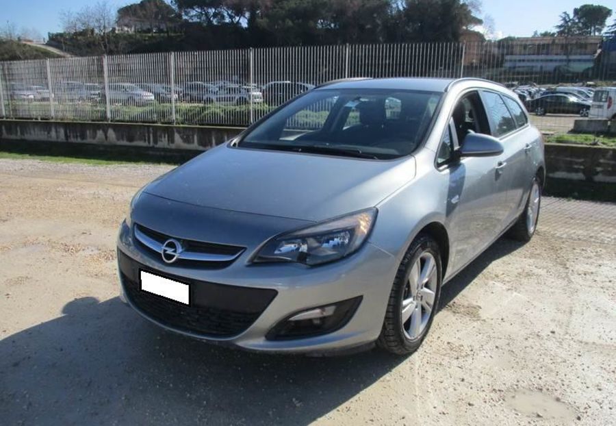 Opel astra j 2014