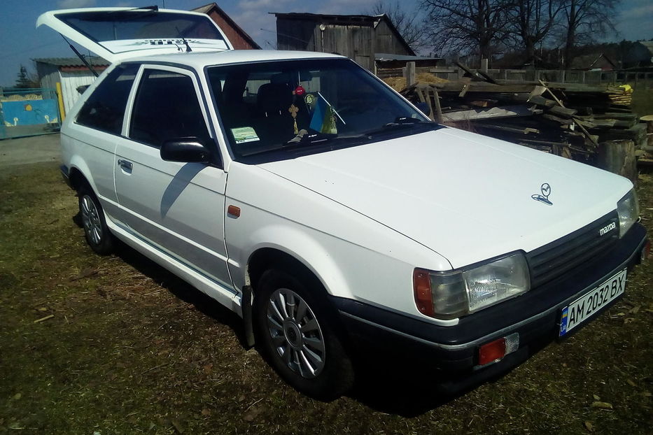 Продам Mazda 323 1987 года в г. Барановка, Житомирская область