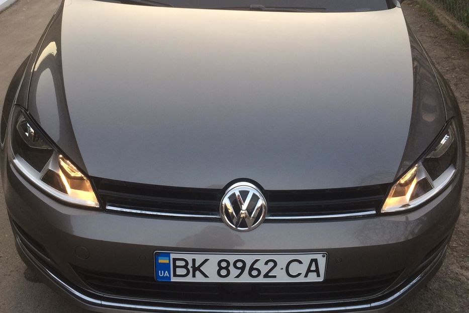 Продам Volkswagen Golf VII Highline 2015 года в Ровно