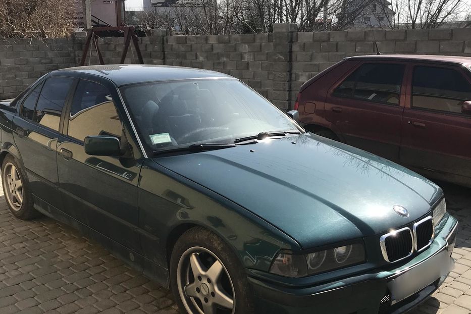 Продам BMW 328 2.8i 1997 года в Ровно