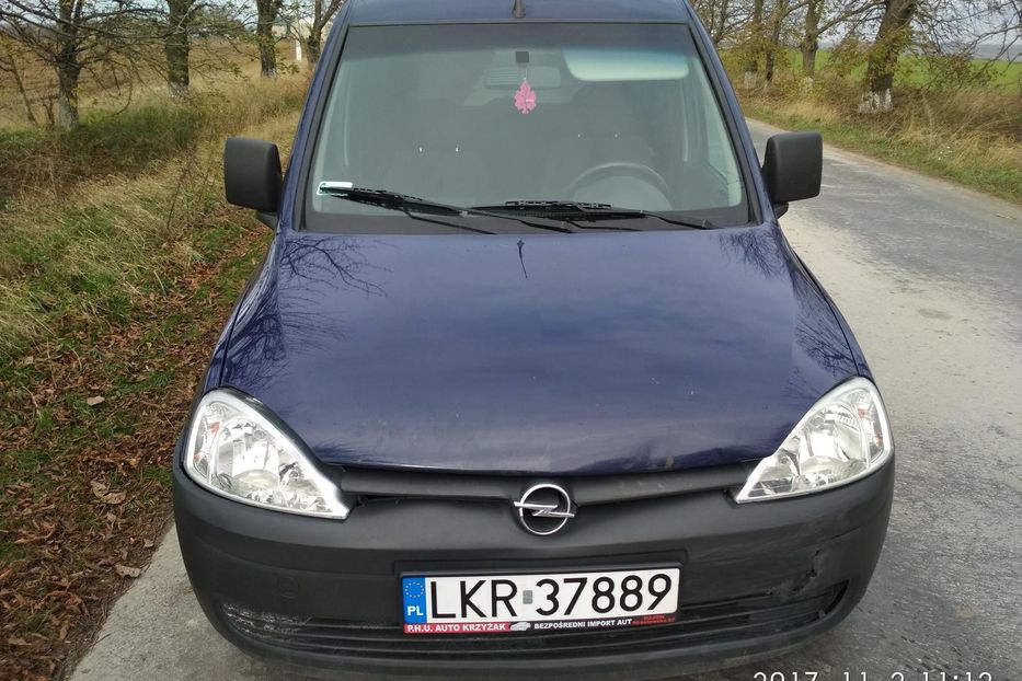 Продам Opel Combo пасс. 1.6 +метан 2009 года в г. Сокиряны, Черновицкая область