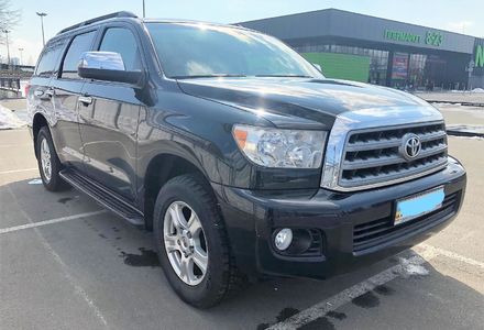 Продам Toyota Sequoia 2008 года в Киеве