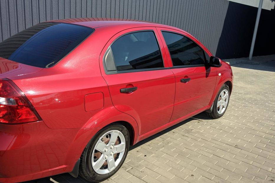 Продам Chevrolet Aveo LS 2011 года в Днепре