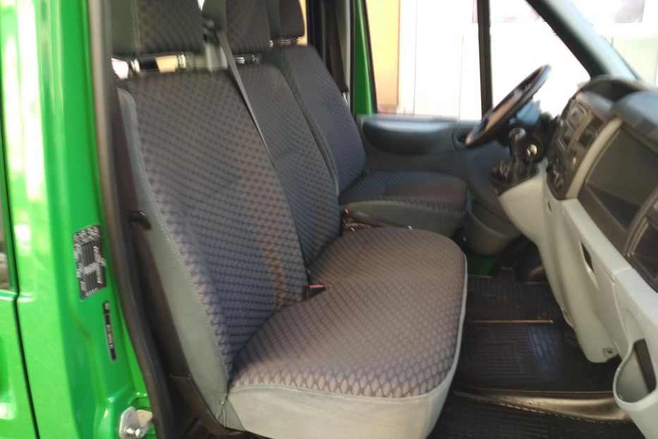 Продам Ford Transit пасс. пассажир-9мест 2008 года в Ровно