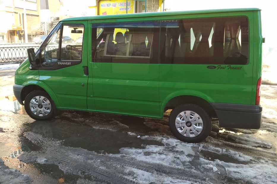 Продам Ford Transit пасс. пассажир-9мест 2008 года в Ровно