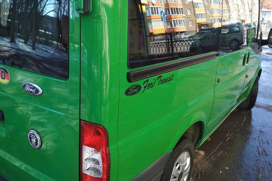 Продам Ford Transit пасс. пассажир-9мест 2008 года в Ровно