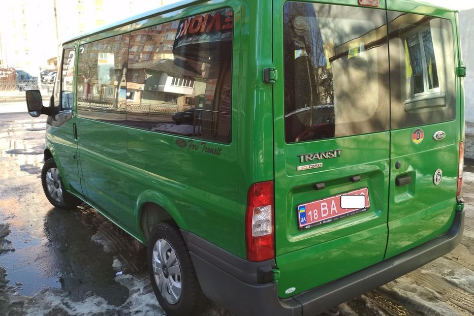 Продам Ford Transit пасс. пассажир-9мест 2008 года в Ровно